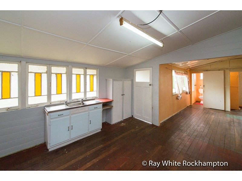 81 James Street, Mount Morgan QLD 4714