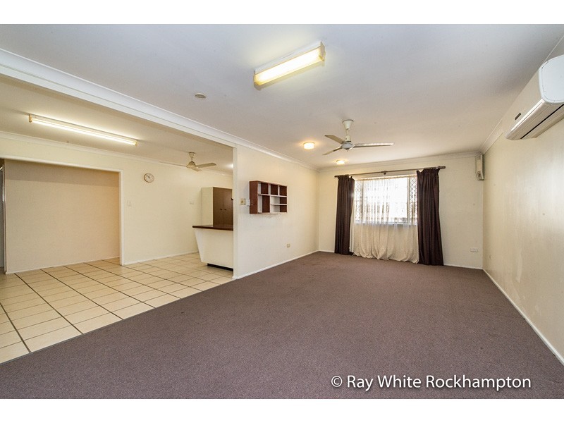 270 Farm Street, Kawana QLD 4701