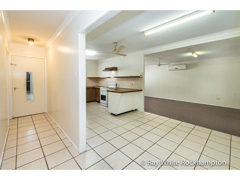 270 Farm Street, Kawana QLD 4701