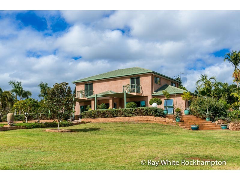 8 Laura Close, Rockyview QLD 4701