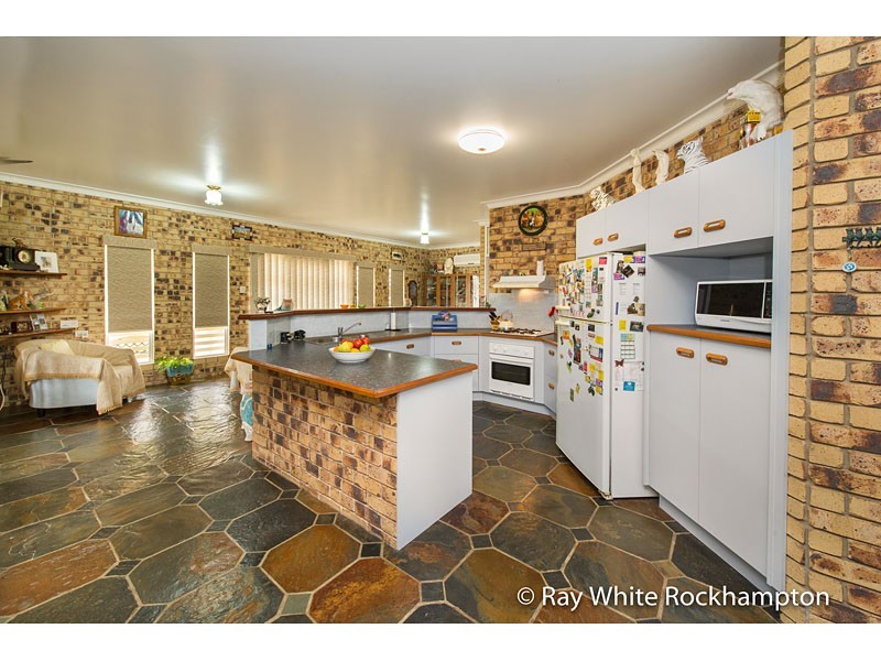 100 Boongary Road, Gracemere QLD 4702