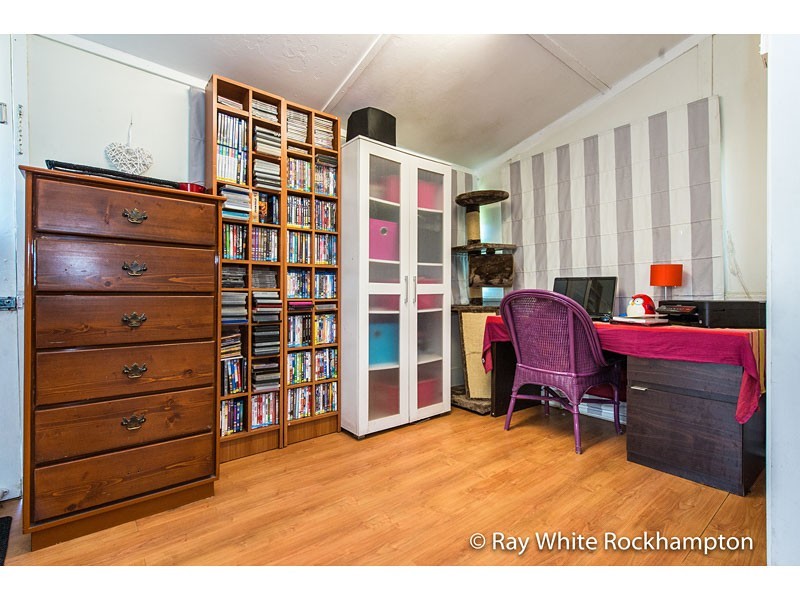 17 Dean Street, Berserker QLD 4701