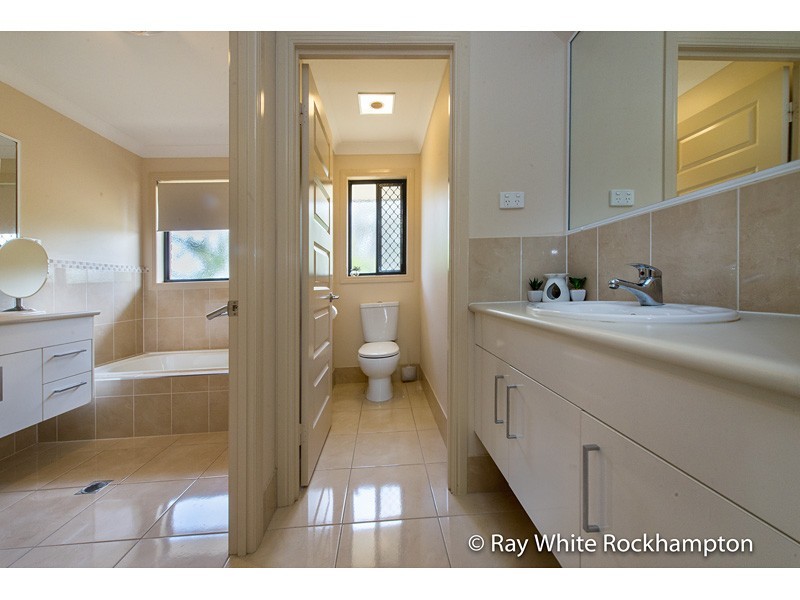 25 Inverary Way, Rockyview QLD 4701