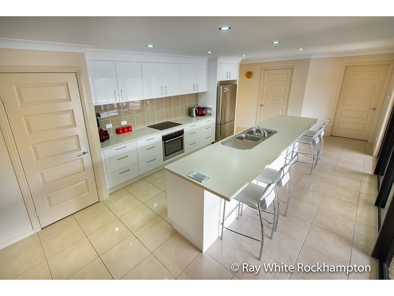 25 Inverary Way, Rockyview QLD 4701