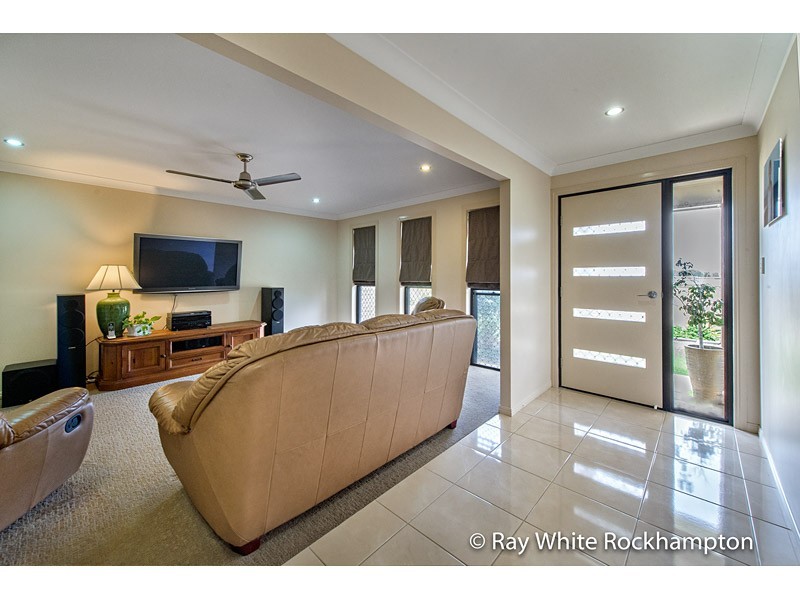 25 Inverary Way, Rockyview QLD 4701