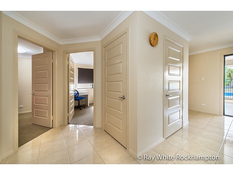 25 Inverary Way, Rockyview QLD 4701