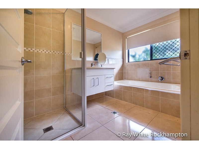 25 Inverary Way, Rockyview QLD 4701