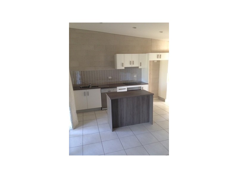 5/33 Card Street, Berserker QLD 4701