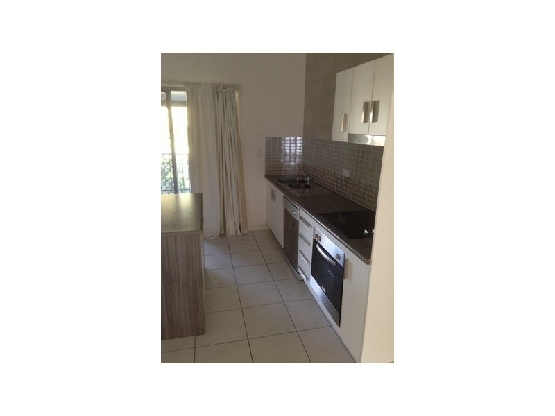 5/33 Card Street, Berserker QLD 4701