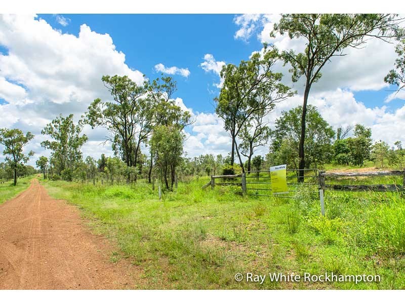 32 Colliver Road, Alton Downs QLD 4702