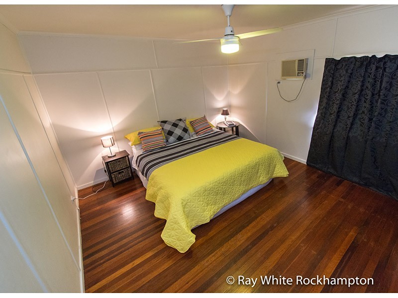 6 Kelly Street, The Range QLD 4700