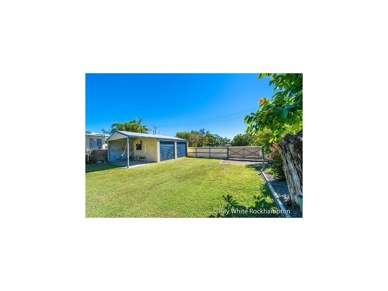 1 Booker Street, Park Avenue QLD 4701