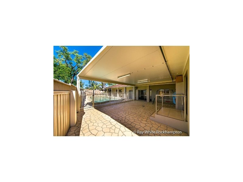 1 Booker Street, Park Avenue QLD 4701