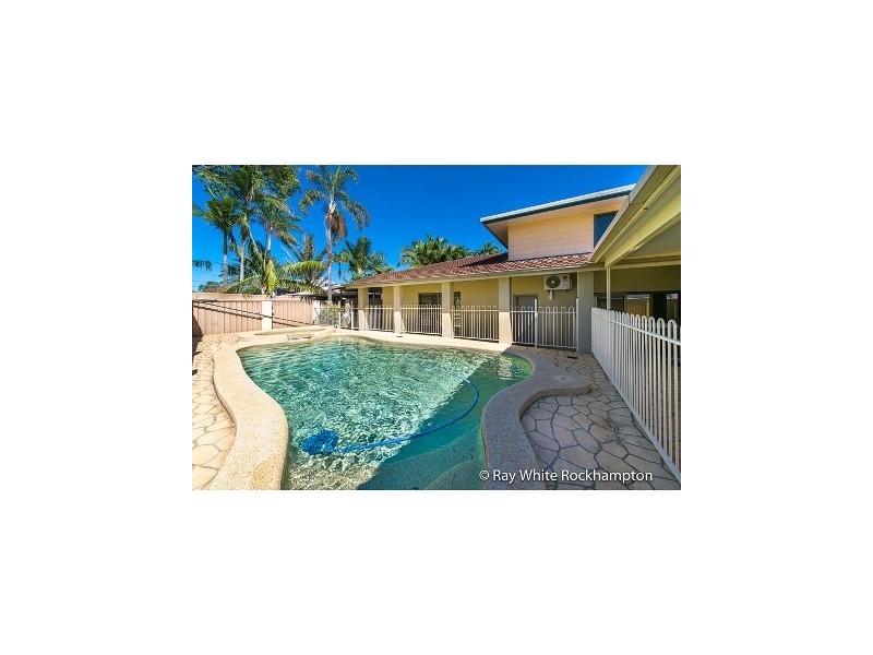 1 Booker Street, Park Avenue QLD 4701