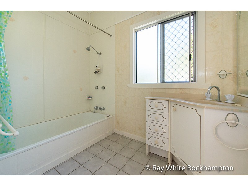 154 Bremner Street, Berserker QLD 4701