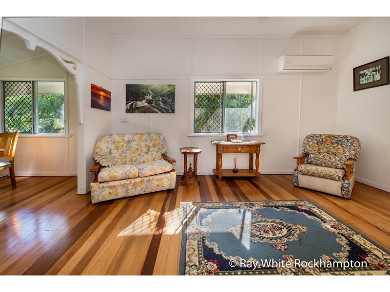 280 Upper Dawson Road, The Range QLD 4700