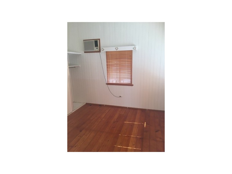 64 Richmond Street, Berserker QLD 4701