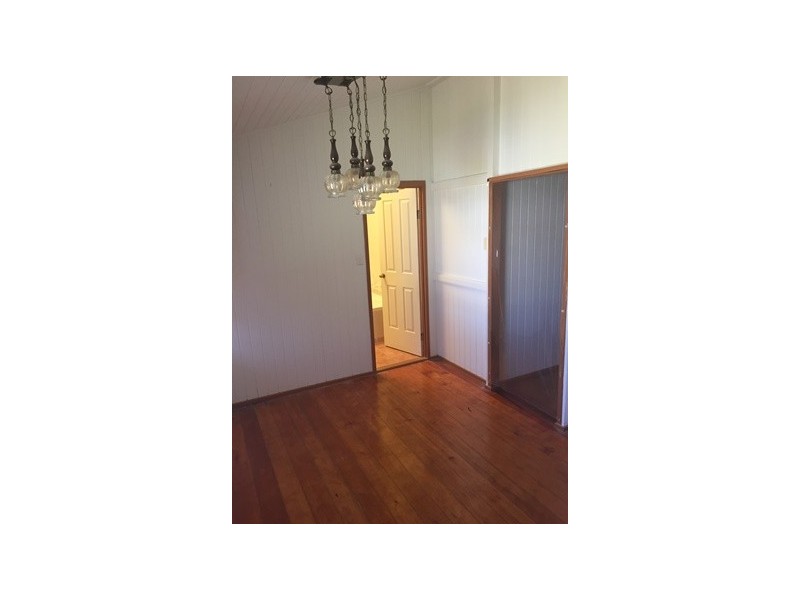 64 Richmond Street, Berserker QLD 4701