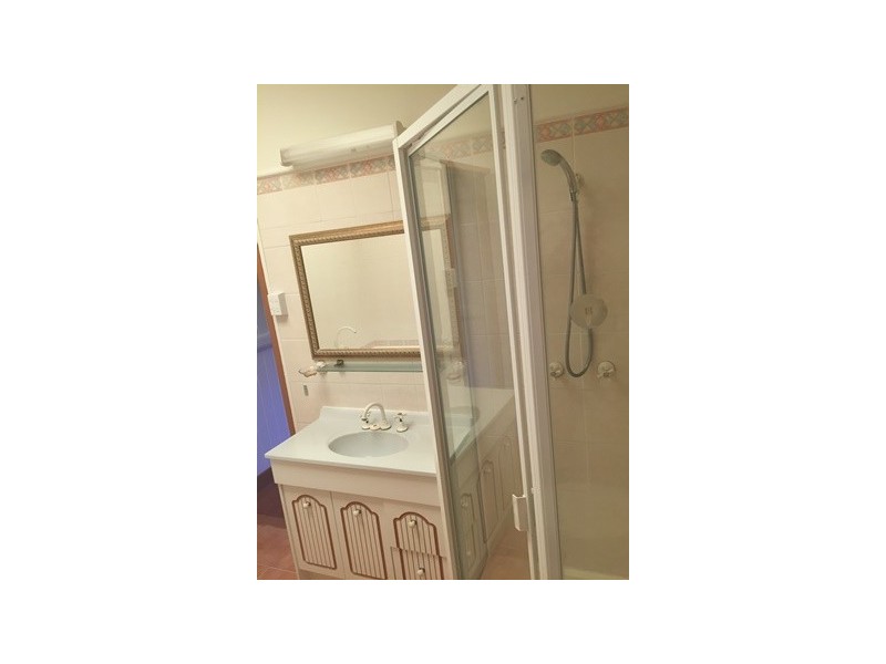 64 Richmond Street, Berserker QLD 4701