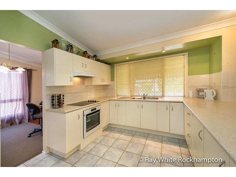 115 Murphy Drive, Glenlee QLD 4711