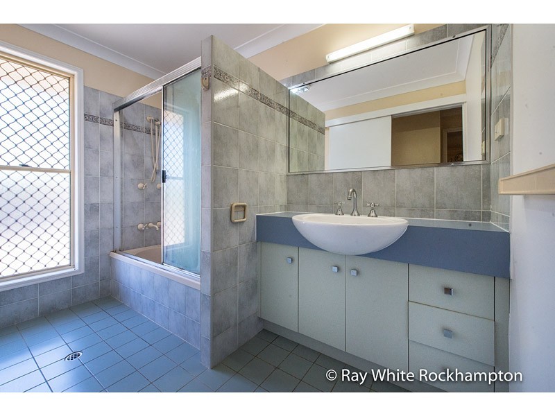 115 Murphy Drive, Glenlee QLD 4711