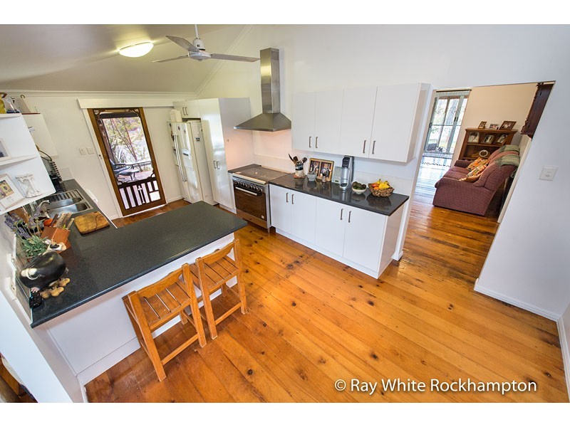 390 Dairy Inn Road, Cawarral QLD 4702