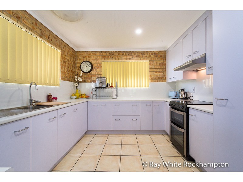 1 Hodda Drive, Kawana QLD 4701