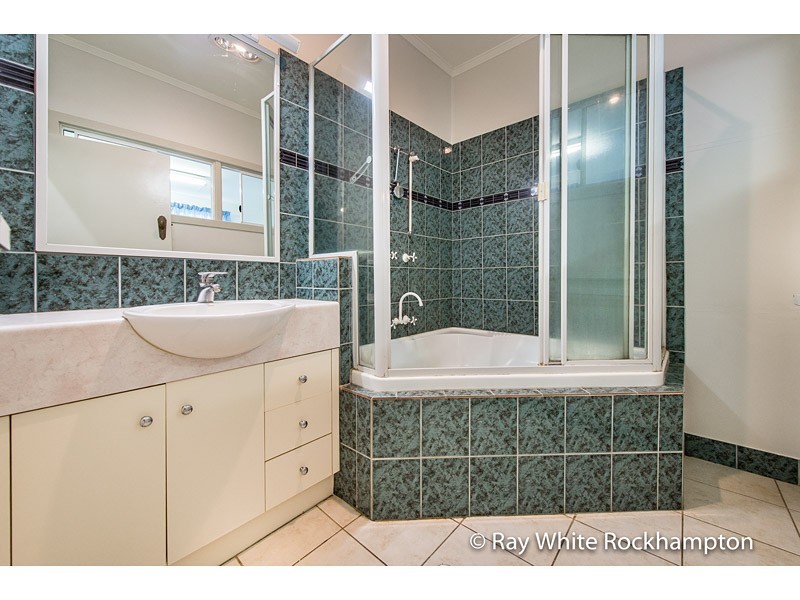 15 Bapaume Street, Wandal QLD 4700