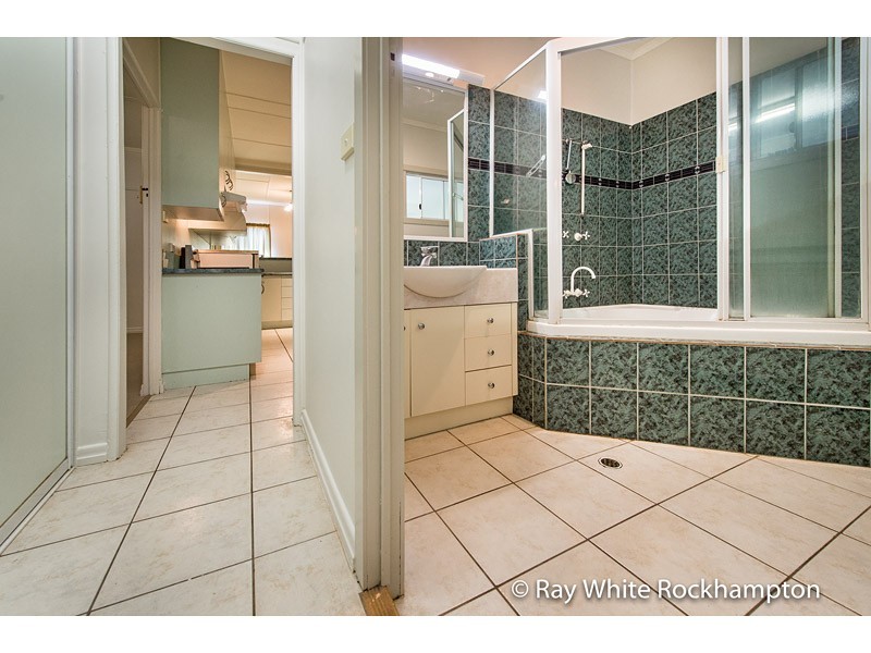 15 Bapaume Street, Wandal QLD 4700