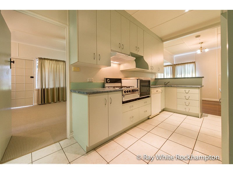 15 Bapaume Street, Wandal QLD 4700