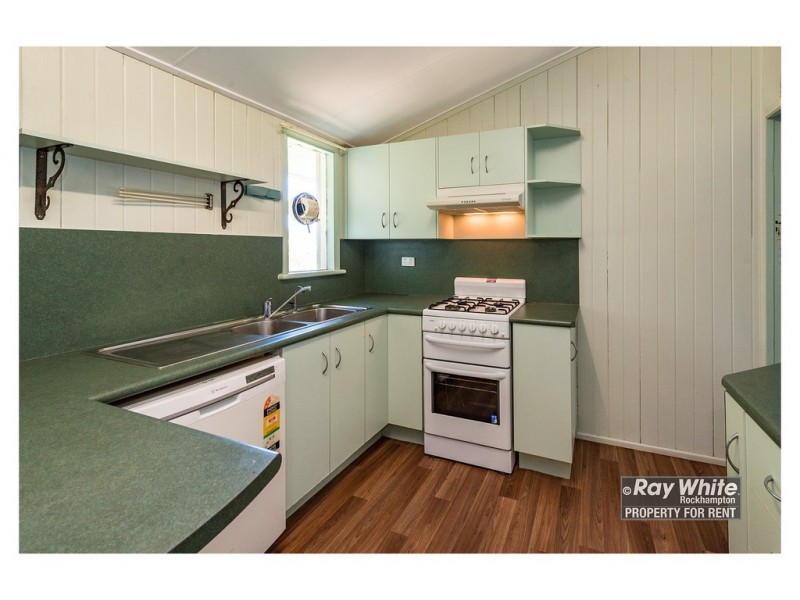 98 Princess Street, Berserker QLD 4701