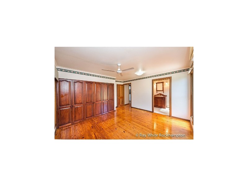 70 Glencoe Street, The Range QLD 4700