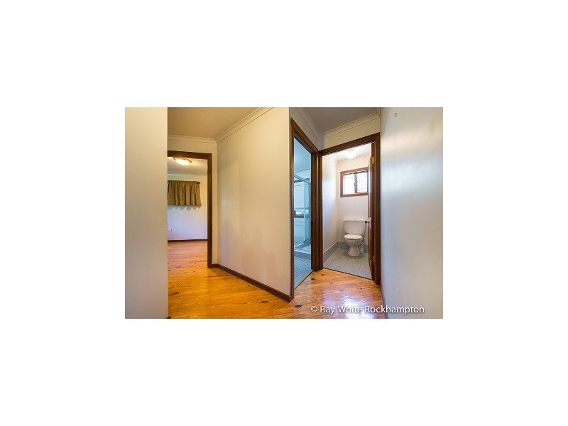 70 Glencoe Street, The Range QLD 4700