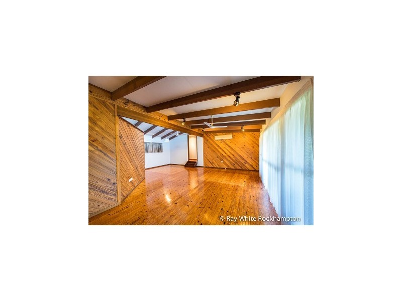 70 Glencoe Street, The Range QLD 4700