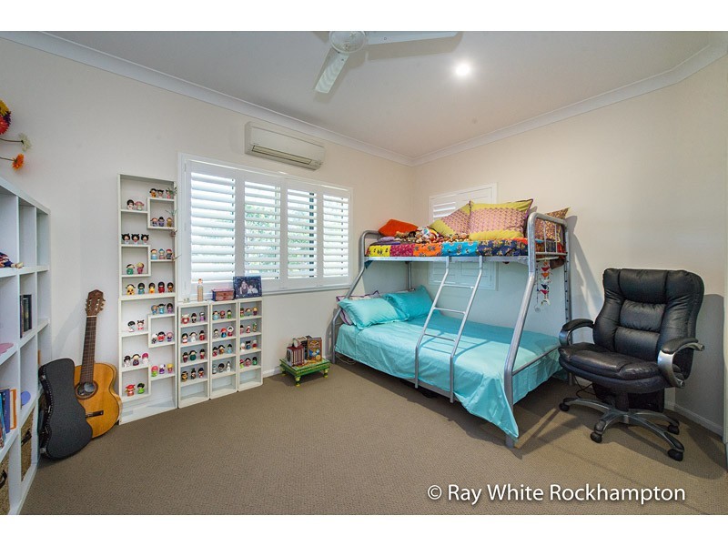 25 Grantleigh Close, Rockyview QLD 4701