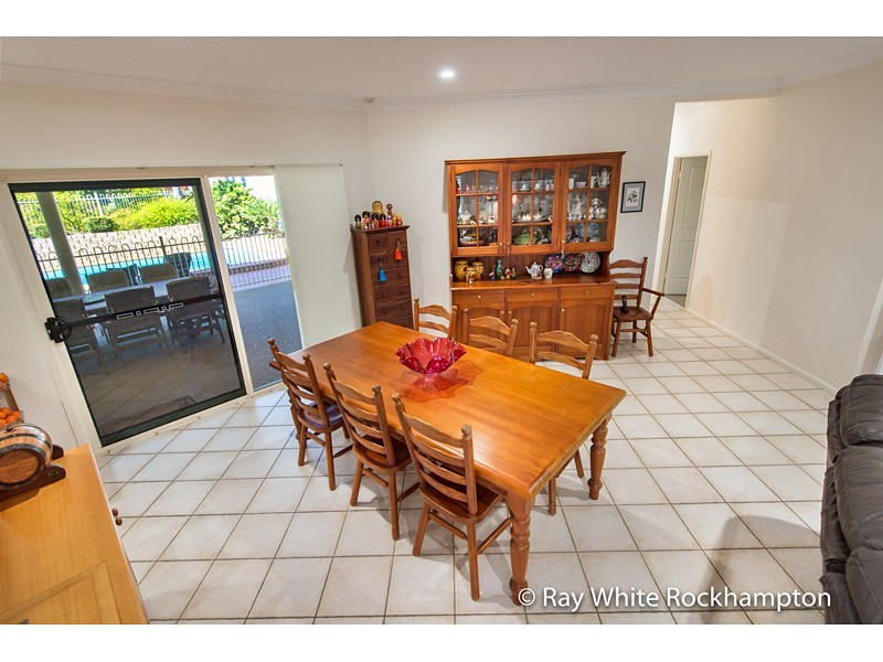 25 Grantleigh Close, Rockyview QLD 4701