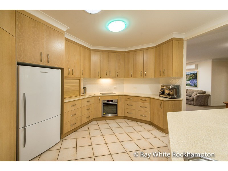 25 Grantleigh Close, Rockyview QLD 4701