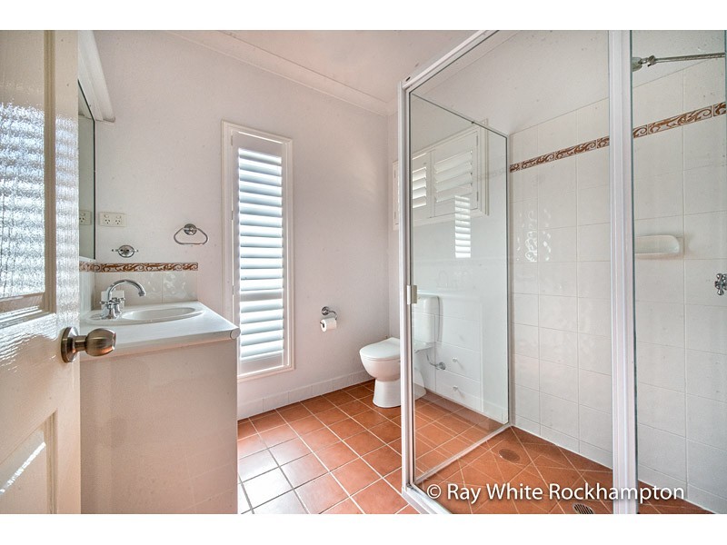 25 Grantleigh Close, Rockyview QLD 4701