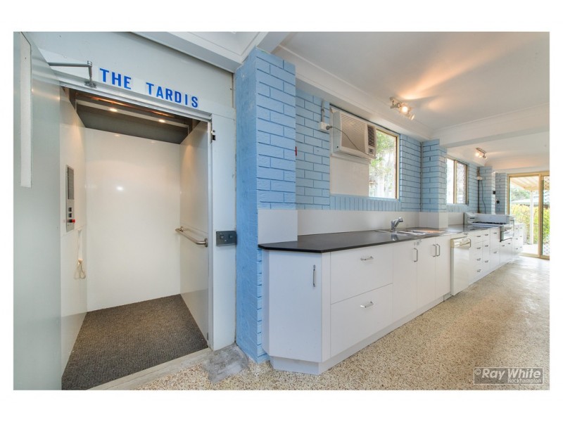 67 Bean Avenue, Parkhurst QLD 4702