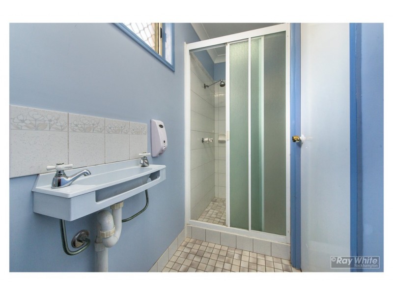 67 Bean Avenue, Parkhurst QLD 4702