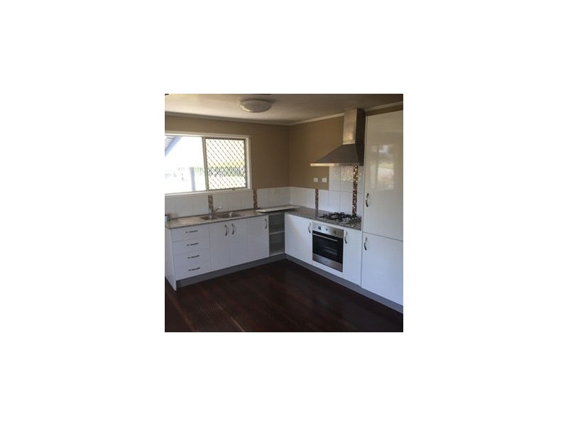 312 Saunders Street, Koongal QLD 4701