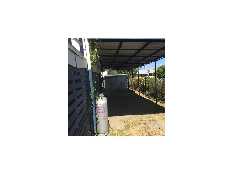 312 Saunders Street, Koongal QLD 4701