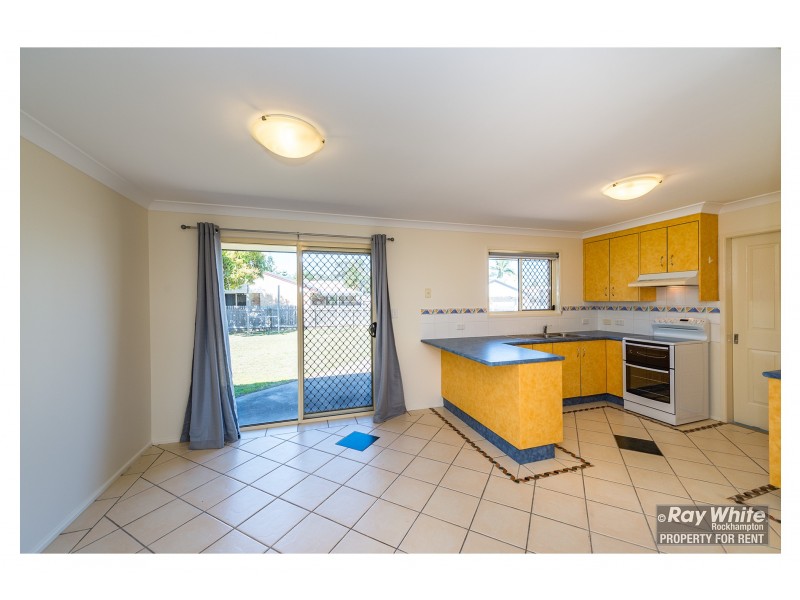 8 Gable Street, Koongal QLD 4701