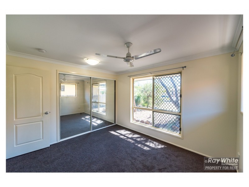 8 Gable Street, Koongal QLD 4701