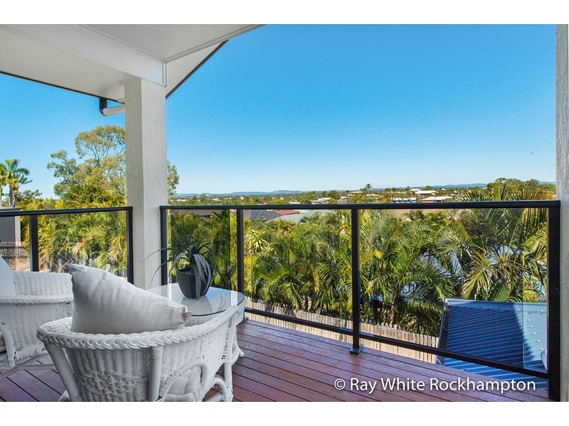 2 Foale Court, Kawana QLD 4701