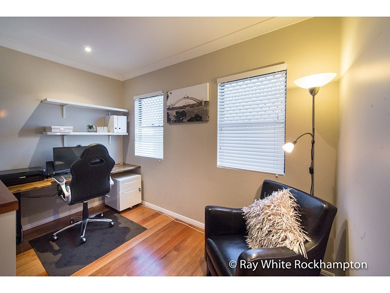 2 Foale Court, Kawana QLD 4701