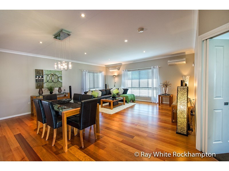 2 Foale Court, Kawana QLD 4701
