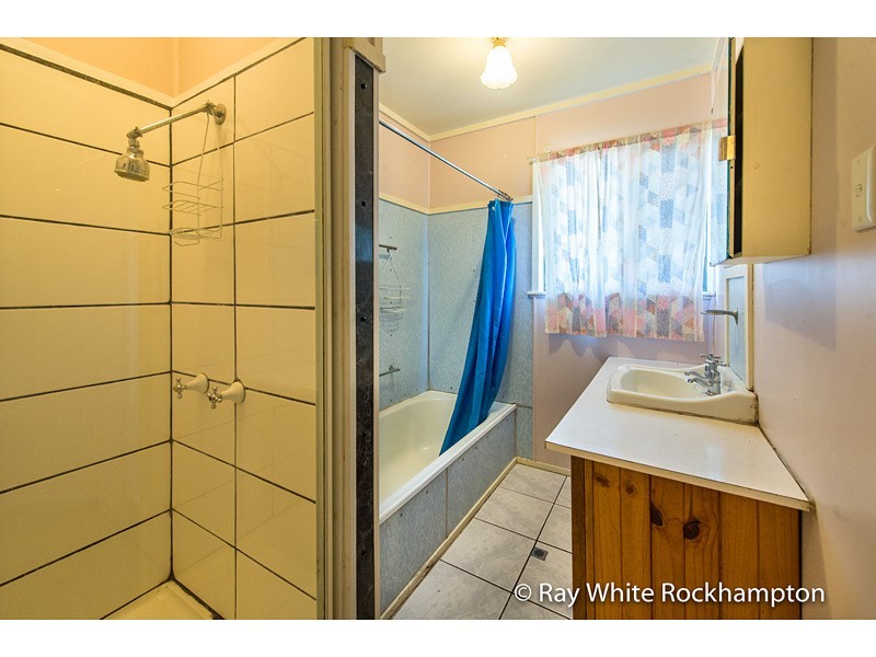 192 Lion Creek Road, Wandal QLD 4700