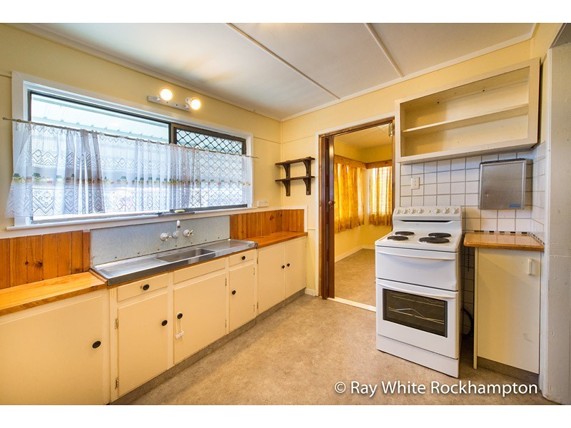 192 Lion Creek Road, Wandal QLD 4700