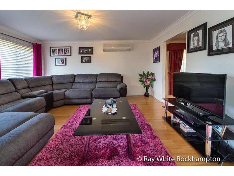 82 Carara Drive, Kawana QLD 4701